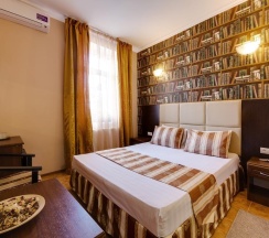 Стандарт Бизнес в Мартон Пашковский