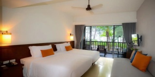 Кхук-Кхак: Курортный отель Southsea Khaolak Beach Resort