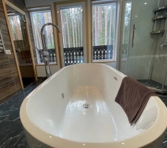Шале Premium с 2 комнатами с красивым видом из окна в Аврора Country House