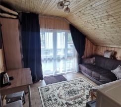 Полулюкс с видом на горы (2 этаж, номер 4) в Предгорье