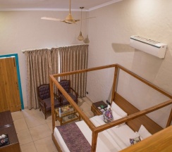 Четырёхместный номер Standard Дуплекс 2 отдельные кровати в Arch The Baakhli Resort