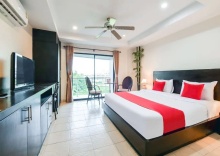 Двухместный номер Superior двуспальная кровать в M Place Pattaya