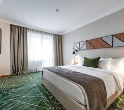 Двухместный номер Wellness двуспальная кровать в Wyndham Garden Burabay