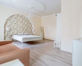 Однокомнатный люкс в Рем Отель