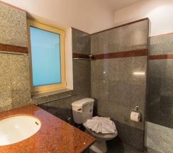Вилла с 3 комнатами с балконом в Viola Pool Villa