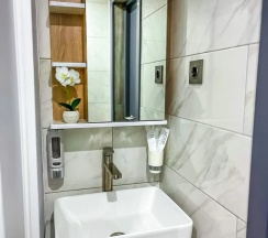 Четырёхместный номер Standard в Папа и море