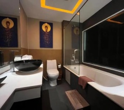 Двухместный номер Superior с видом на бассейн (двуспальная кровать) в R-Mar Resort and Spa