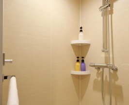 Номер Connecting в Red Roof Inn & Suites Osaka - Namba/Nippombashi