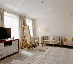 Джуниор Сюит Премьер в Tsar palace luxury hotel