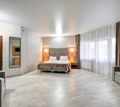 5-местный номер стандарт с террасой в Sea Family Resort & SPA