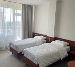 Двухместный номер с двумя кроватями в Ola resort