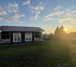 Коттедж с красивым видом из окна в Yousinn Home