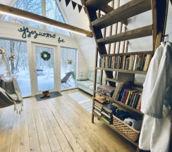 Дом Моряка в Bo. Camp