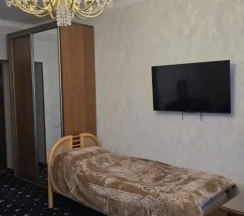 Трёхместный номер Standard в Golden House