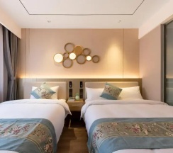 Семейный номер Standard в Dongfang Shengda Hotel-Beijing Tiananmen Square Wangfujing Subway Station