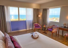 Двухместный номер Deluxe двуспальная кровать в Hua Hin Grand Hotel And Plaza