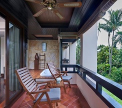 Номер Deluxe с видом на сад в Renaissance Koh Samui Resort & Spa