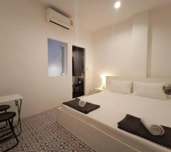 Двухместный номер Standard (двуспальная кровать) в Chino Town at Yaowarat Phuket