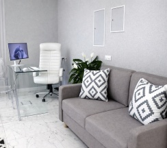 1-комнатные апартаменты с 1 двуспальной кроватью, 28.8 м², цокольный этаж в Апартаменты на Ветеранов