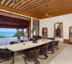 Особняк Luxury High Point с красивым видом из окна в Twinpalms MontAzure Phuket Resort