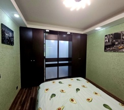 Люкс с 2 комнатами (ул. Эстонская, 37) в Альпийская горка VIP