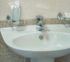 Номер делюкс с 1 двуспальной кроватью в Kristi