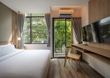 Люкс Executive с балконом в Shan Villas Sukhumvit