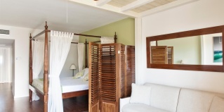 Салоу: Отель PortAventura Hotel Caribe Includes unlimited access to PortAventura Park & 1 access to Ferrari Land