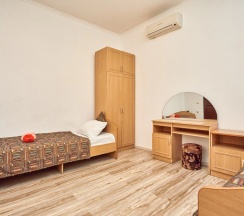 Двухместный номер Standard с балконом и рядом с пляжем 2 отдельные кровати в Ахимса