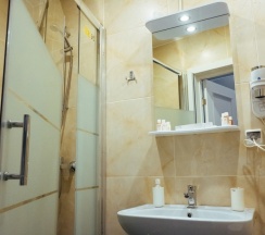 Люкс с балконом в Geleon