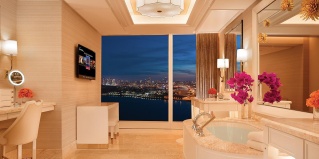 Массачусетс: Отель Encore Boston Harbor