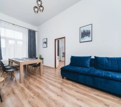 Апартаменты с 2 комнатами с балконом в Barbakan Residence Old Town