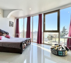 1-комнатные апартаменты студия #1432 в Deluxe apartments