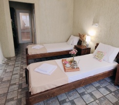 2х комнатные 6ти местный номер с мини-кухней в Благовещенка