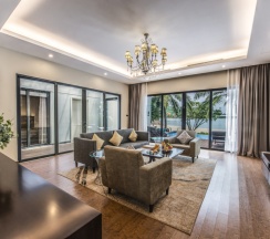 Вилла с 3 комнатами рядом с пляжем в Vinpearl Resort & Spa Nha Trang Bay