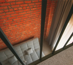 Duplex Suite (Двухъярусный номер с одной двуспальной кроватью и одним раскладывающимся диваном) в Turris Hotel Lubyansky