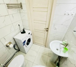 Двухместные апартаменты c 1 комнатой с красивым видом из окна (двуспальная кровать) в Апартаменты на Улице Хуторская 1/3