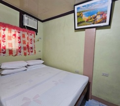 Одноместный номер Economy двуспальная кровать в Bohol Sea Breeze Cottages & Resort