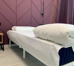 Бордовый  в Кровать