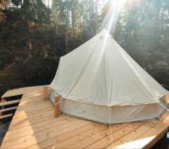 Под скалой в Котопельто