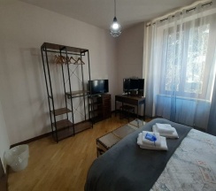 Люкс c 1 комнатой в Gira Guest House