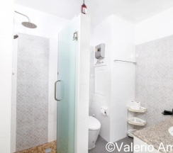 Апартаменты Standard с балконом и с красивым видом из окна в Апартаменты OMNIA  Phuket - Waterfront Karon