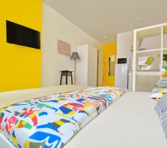 Апартаменты эконом 0.3 в Apartments Private (Апартментс Прайвит) на улице 9 Мая