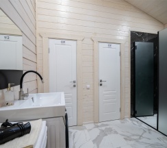 Дом из бруса с камином и баней из липы 4+2 в Snhaus