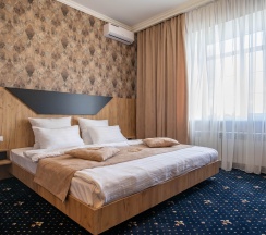 Стандартный двухместный номер в Full House