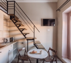 Апартаменты-дуплекс Standart 5 в Home Hotel