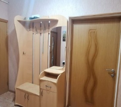 Люкс номер для семьи с большой кроватью и кухней в Гостевой дом