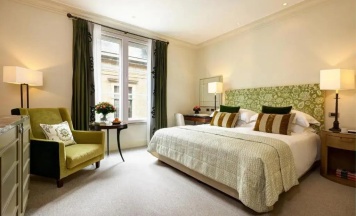 Двухместный номер Classic двуспальная кровать в Rocco Forte Hotel Amigo