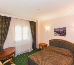 Полулюкс в Аққу