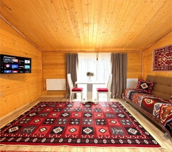 Двухместный комфорт с видом на горы | 3 этаж в Hayat Haus